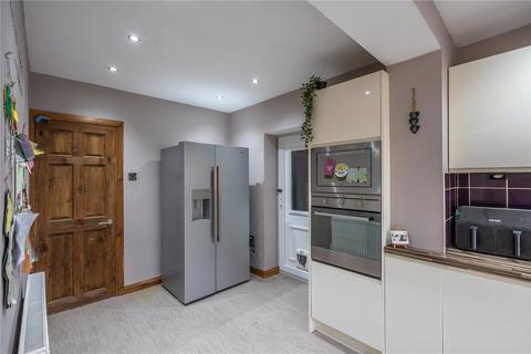 211 Aldersley Road, Wolverhampton, WV6 9NJ