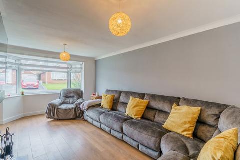 21 Acorn Close, Barlby, Selby, YO8 5UT