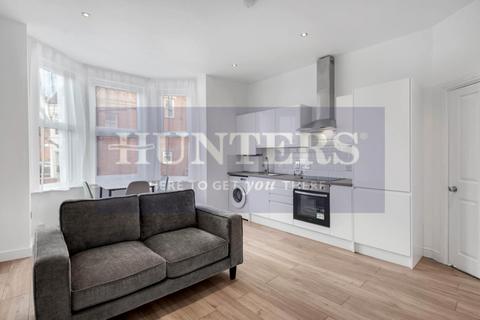 1 bedroom flat to rent, Sumatra Road, London, NW6