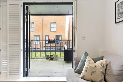 2 bedroom apartment for sale, Pipit Drive, Putney, London, SW15