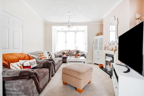 4 bedroom terraced house for sale, Newbridge Road, Bristol BS4