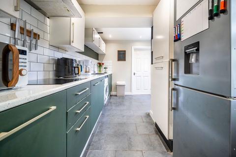 34 Augustus Street, Ynysybwl, Pontypridd, CF37 3LH