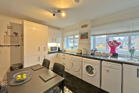 43 Clee View Road, Wombourne, Wolverhampton, WV5 0BD