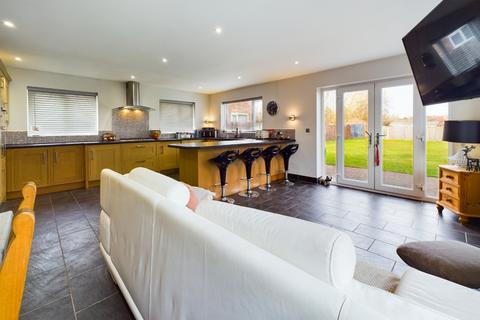 3 bedroom detached house for sale, Hall Lane, Brinsley, Nottingham, Nottinghamshire, NG16 5AH