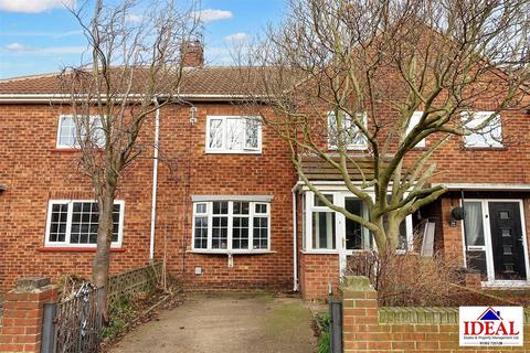 3 bedroom terraced house for sale, Langdale Drive, Doncaster