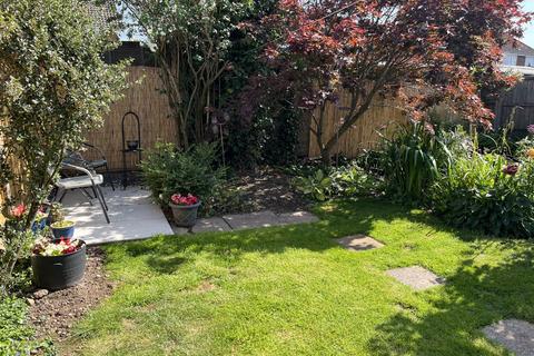 2 bedroom semi-detached bungalow for sale, Hallam Road, Uttoxeter ST14