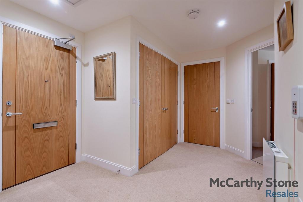 8637499-interior06-800.jpg