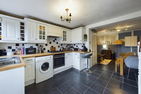 3 bedroom semi-detached house for sale, Horsecroft Road, Boxmoor