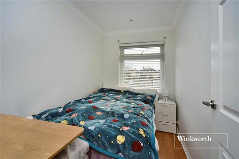 1 Gareth Close, Worcester Park, KT4 8SQ
