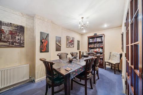 37 Marsh Lane, Stanmore, HA7 4TQ
