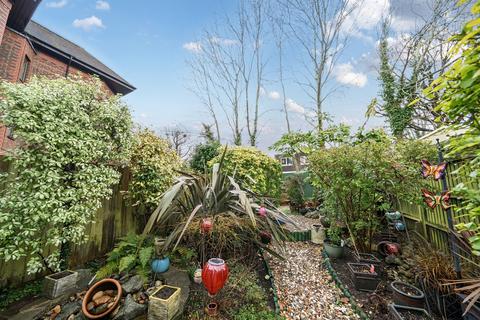 37 Marsh Lane, Stanmore, HA7 4TQ