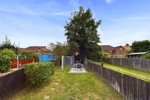 28 Bromley Crescent, Ruislip, HA4 6PG