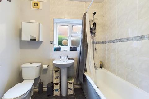 28 Bromley Crescent, Ruislip, HA4 6PG