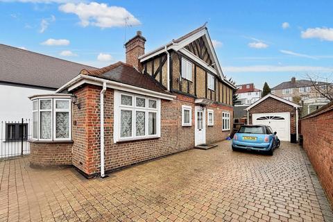 4 bedroom detached house for sale, 774 Kenton Lane, Harrow, Middlesex, HA3 6AF