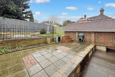 4 bedroom detached house for sale, 774 Kenton Lane, Harrow, Middlesex, HA3 6AF