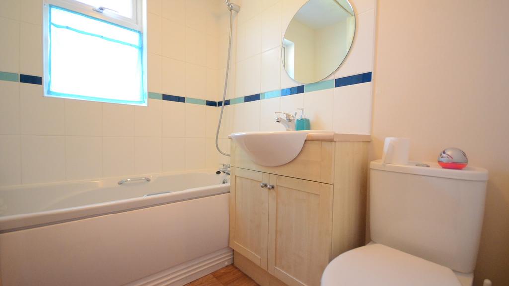 Bathroom.JPG