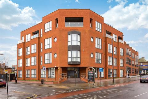 House share to rent, , Kirkfield House, 118 Station Road, Harrow, Middlesex, HA1