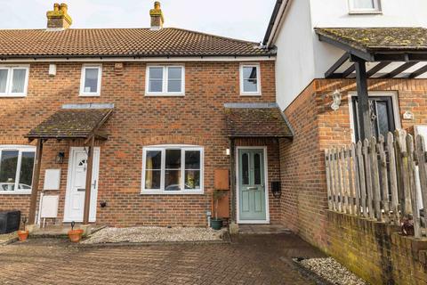4 Ashdown Field, Chartham, Canterbury, CT4 7QS