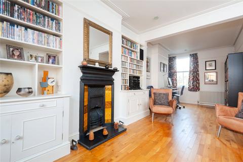 56 Heath Gardens, Twickenham, TW1 4LZ
