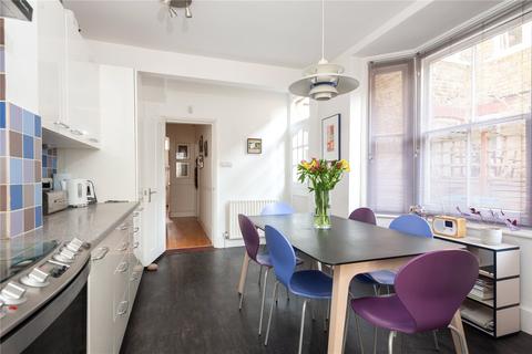 56 Heath Gardens, Twickenham, TW1 4LZ