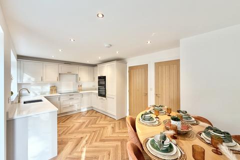 4 bedroom detached house for sale, Ferry Lane, Stanley