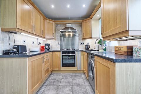 9 Hammonds Close, Dagenham, RM8 2RN