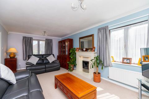 2 Dormans Close, Milton Keynes Village, Milton Keynes, MK10 9AR