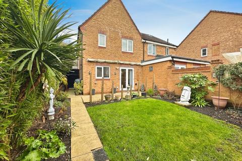 3 bedroom semi-detached house for sale, Goddards Close, Farnborough, Hampshire