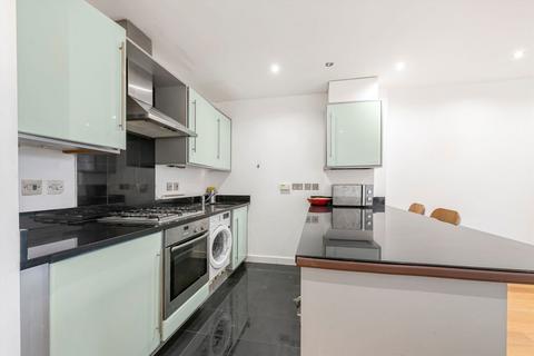 1 bedroom flat to rent, Wellmeadow Road, London W7