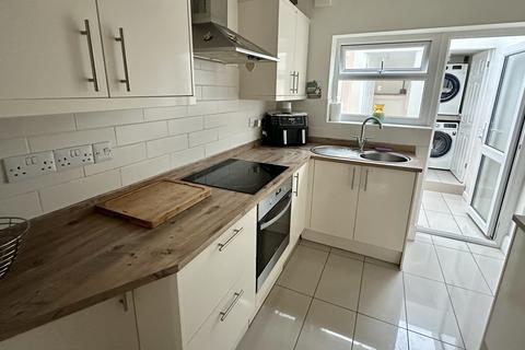 3 bedroom terraced house for sale, Hipswell Highway, CV2