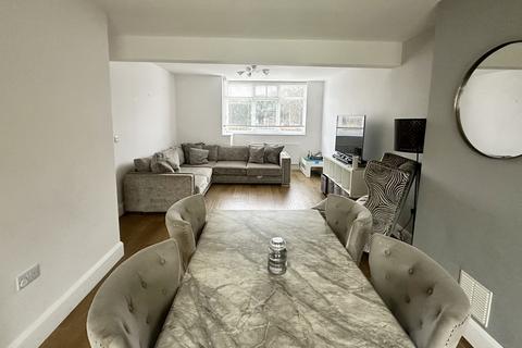 295 Hipswell Highway, Coventry, CV2 5FQ