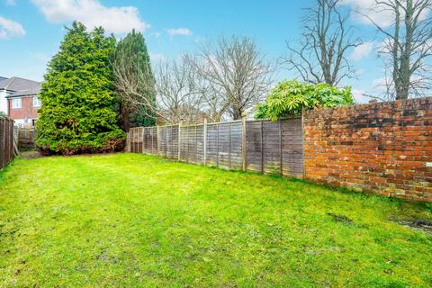 3 bedroom semi-detached house for sale, New Cross Road, Stoughton, Guildford, GU2