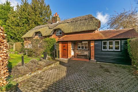 3 bedroom cottage for sale, 6 Dean Lane, Winchester, SO22