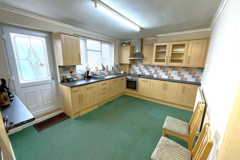 3 bedroom semi-detached house for sale, Lee Gardens, Smethwick B67