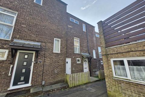 27 Berkeley Path, Luton, LU2 0TS