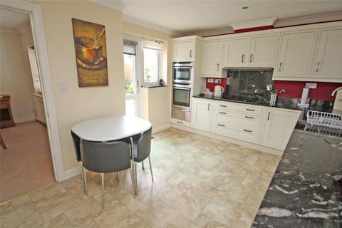 10 The Fallows, New Milton, BH25 5RP