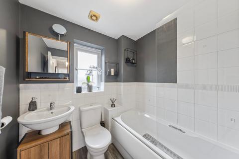 52 Berkeley Close, Warrington, WA5 0EP