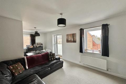 2 bedroom coach house for sale, Flavius Gardens, Fairfields, Milton Keynes