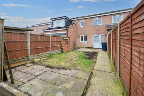 2 bedroom terraced house for sale, Cypress Way, Gillingham