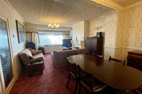 undefined, Broadway, Royton, Oldham, Greater Manchester, OL2