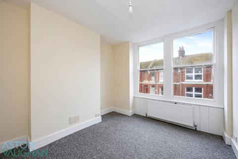 3 bedroom apartment to rent, Rugby Place, Brighton BN2