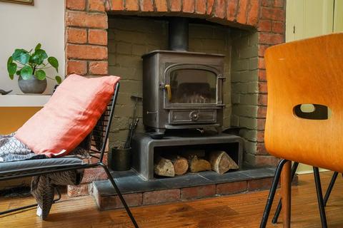 60 Upper Valley Road, Sheffield, S8 9HB
