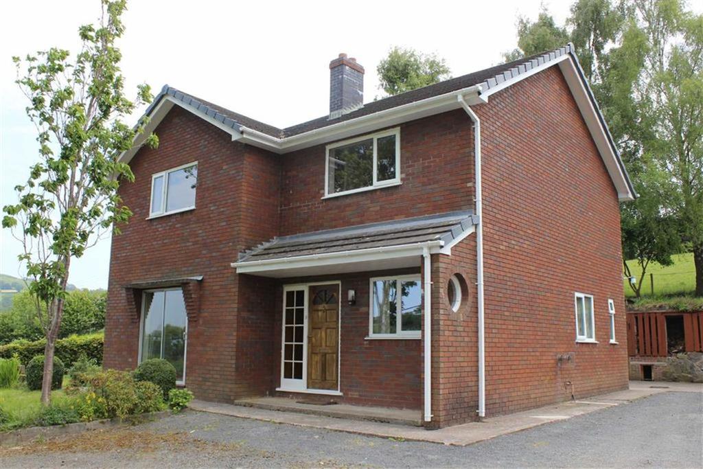 Mochdre, Newtown 4 bed detached house £310,000