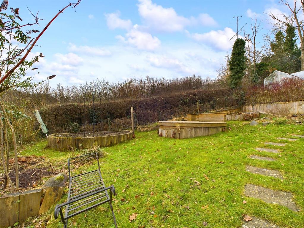 CAM03270 G0-PR0054-STILL047.jpg