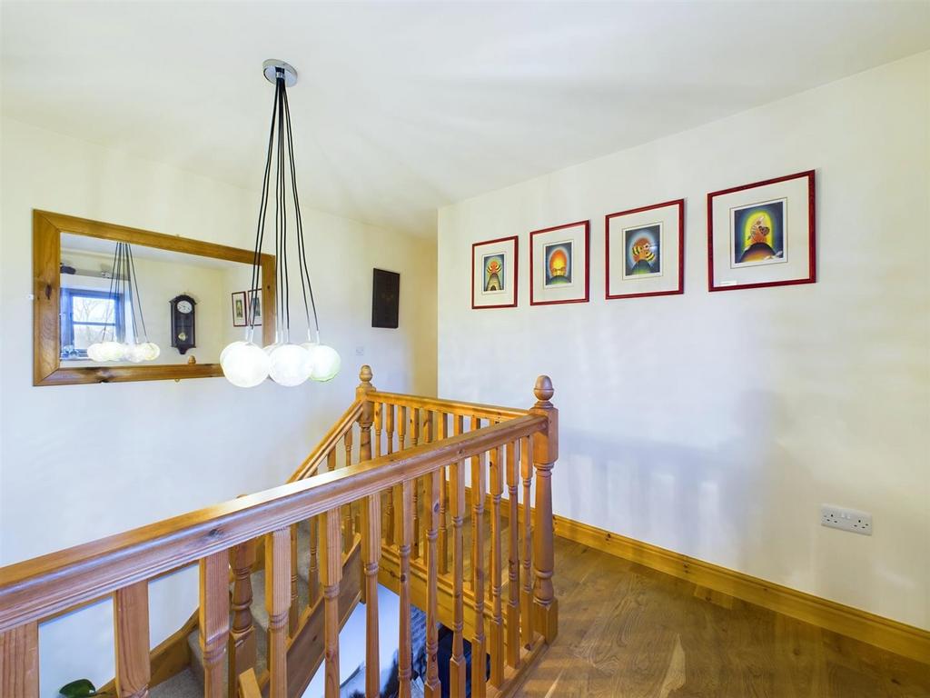 Galleried landing