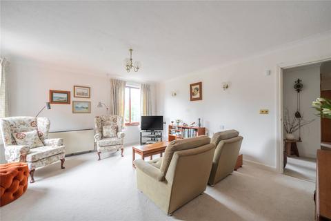 2 bedroom retirement property for sale, Hartford Court, Hartley Wintney RG27