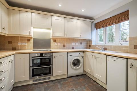 8 Fairfield, Minety, Malmesbury, SN16 9TR