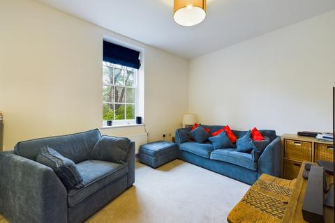 2 bedroom apartment for sale, Amherst Place, Bordon, Hampshire, GU35