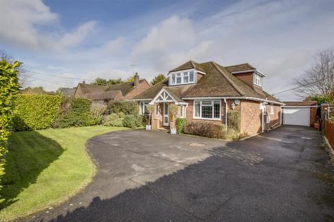 5 bedroom detached house for sale, Main Road, Naphill HP14