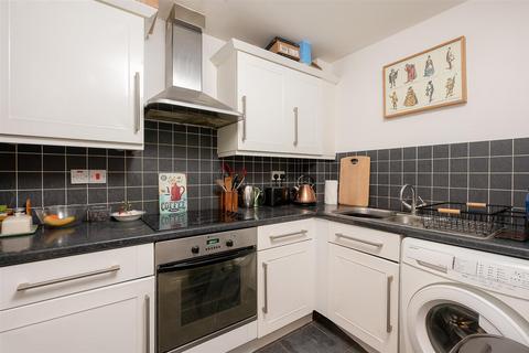 2 bedroom apartment for sale, Chancery Rise, Holgate, York, YO24 4DG